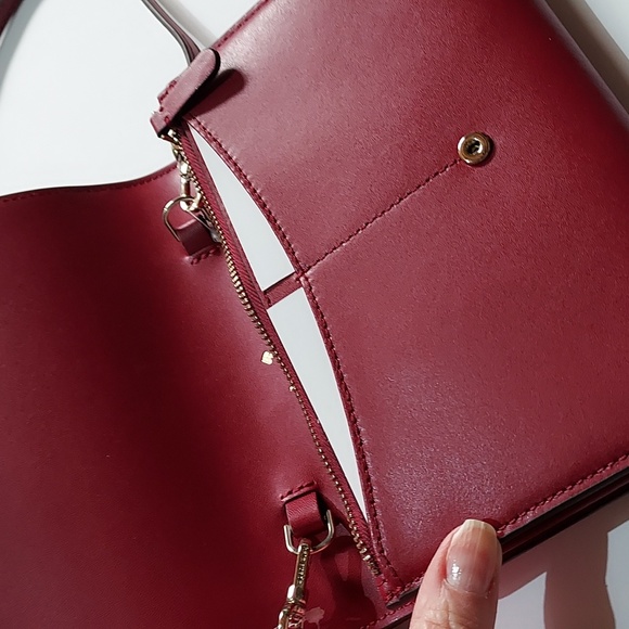 Kate spade Kerri ♠️ Smooth Leather Cranberry crossbody,  NWT - Picture 6 of 12
